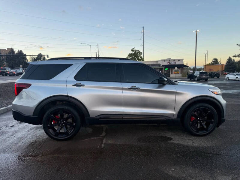 2020 Ford Explorer ST