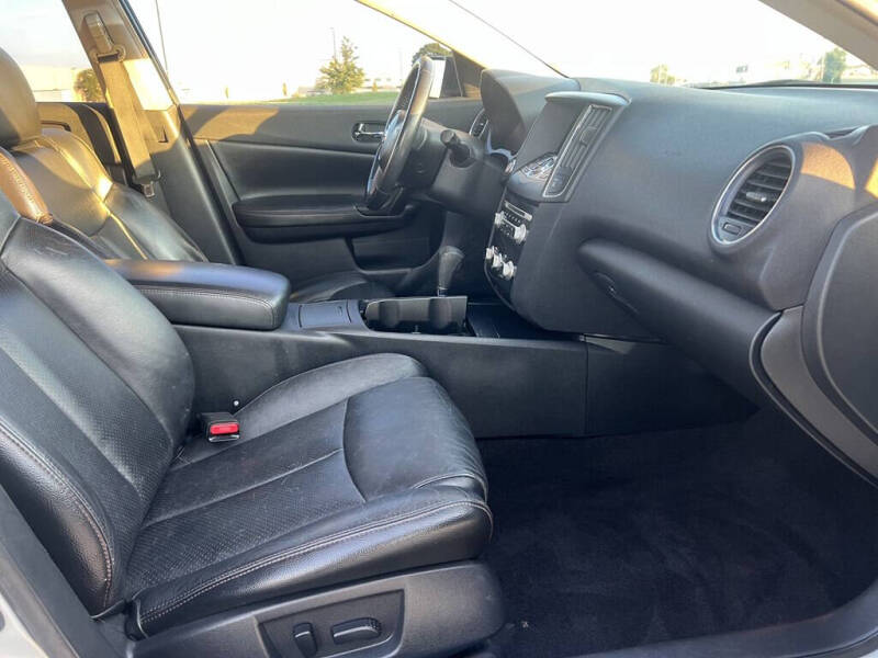 2014 Nissan Maxima 3.5 SV