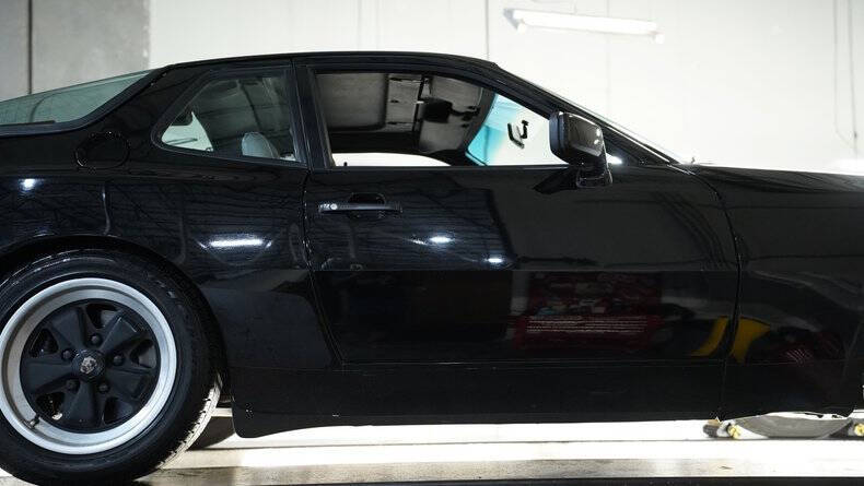 1986 Porsche 944 Turbo