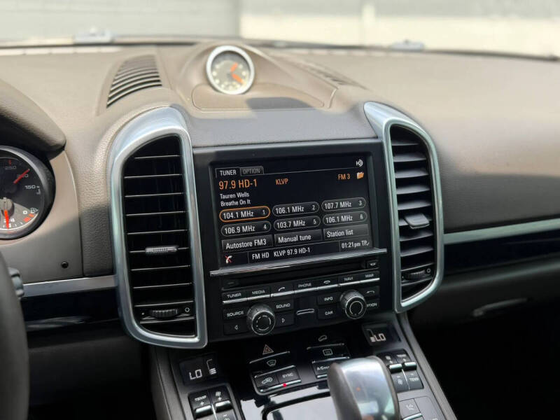 2016 Porsche Cayenne