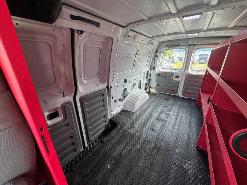 2013 Ford E-Series E-250