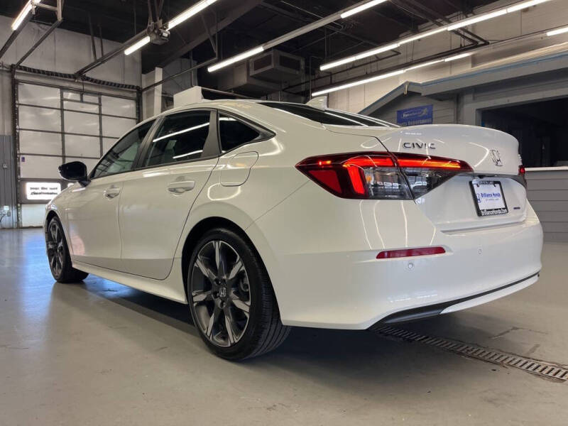 2025 Honda Civic Hybrid Sport Touring