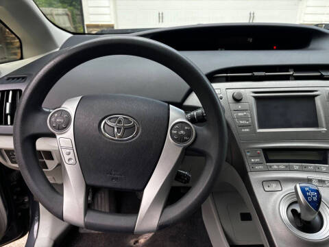2013 Toyota Prius Two
