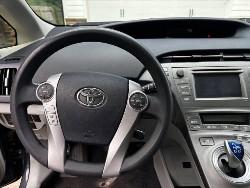 2013 Toyota Prius Two