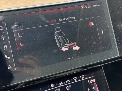 2019 Audi e-tron quattro Prestige