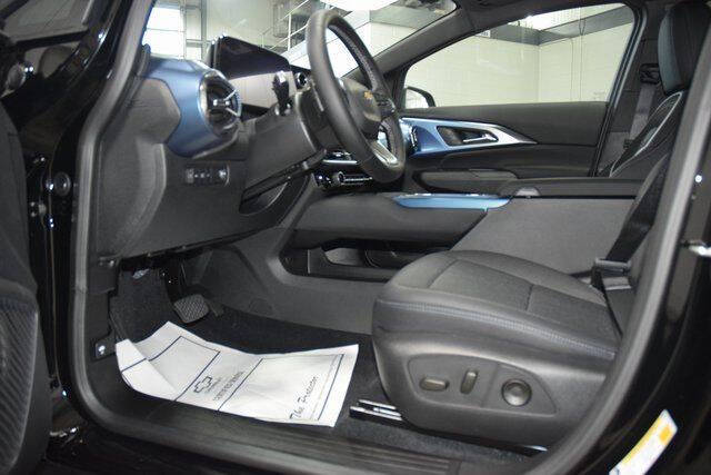 2026 Chevrolet Equinox EV LT 2