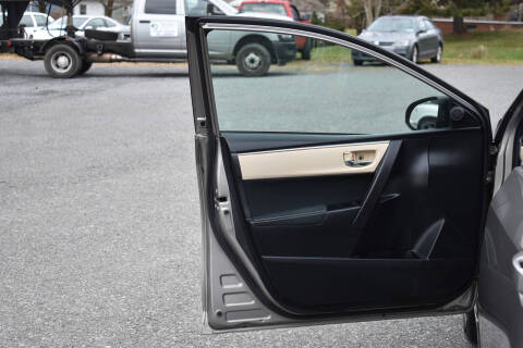 2015 Toyota Corolla LE