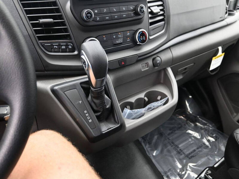 2025 Ford Transit