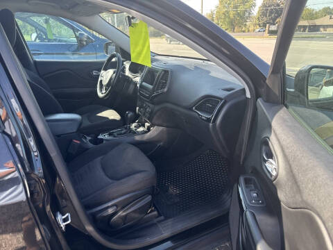 2019 Jeep Cherokee Latitude