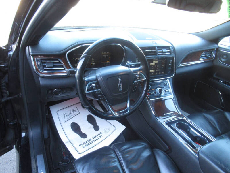 2017 Lincoln Continental Reserve