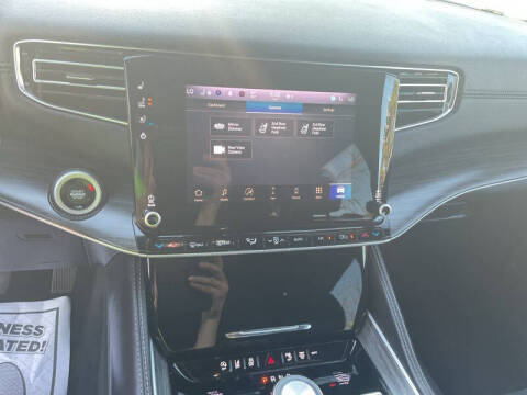 2023 Jeep Wagoneer Series III