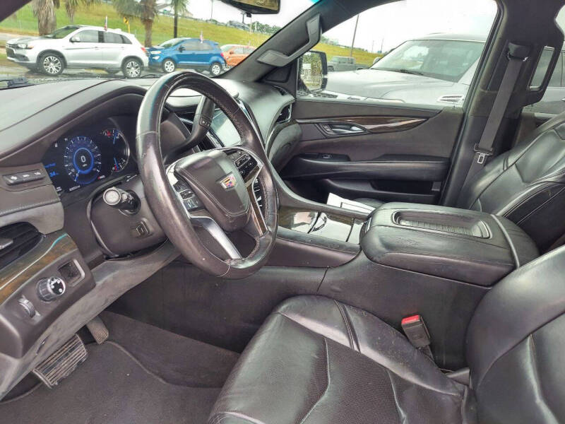 2017 Cadillac Escalade ESV Platinum