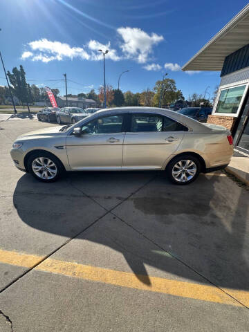 2011 Ford Taurus SEL