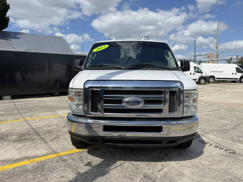 2013 Ford E-Series