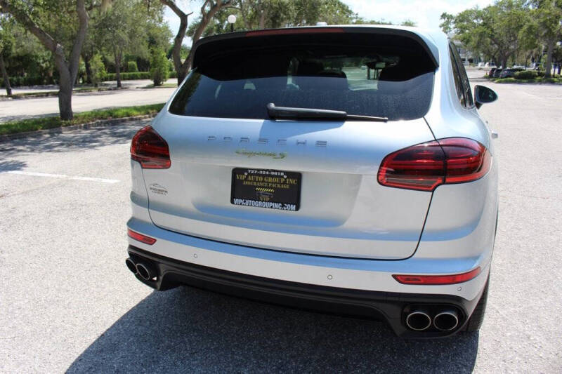 2016 Porsche Cayenne S E-Hybrid