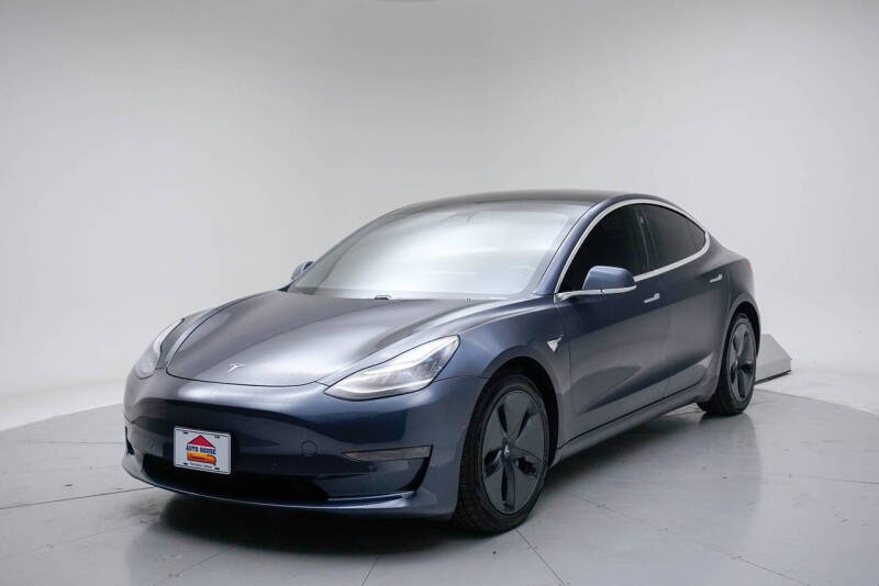 2020 Tesla Model 3 Long Range