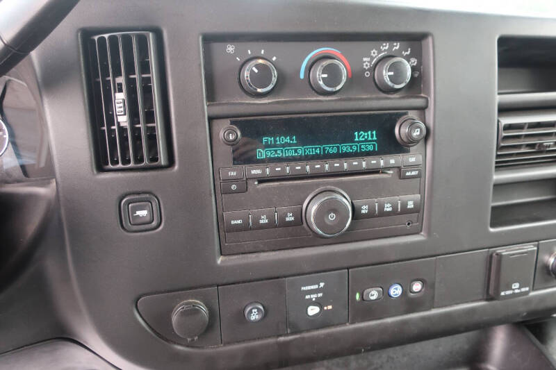 2016 Chevrolet Express 2500