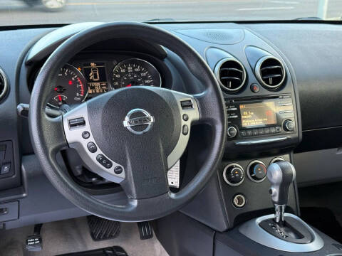 2014 Nissan Rogue Select S