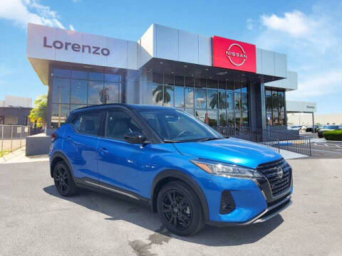 2022 Nissan Kicks SR