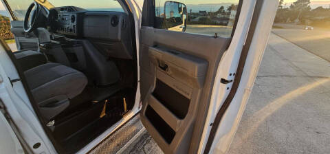 2012 Ford E-Series E-350 SD XLT