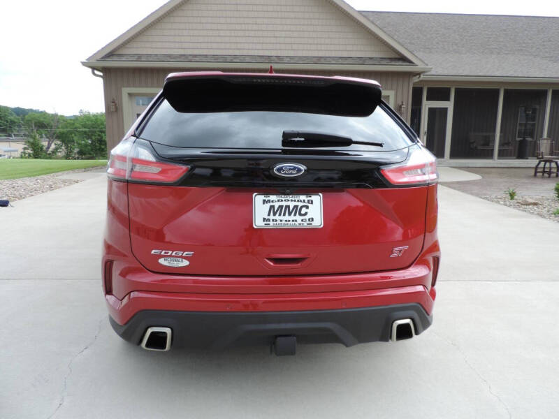 2020 Ford Edge ST