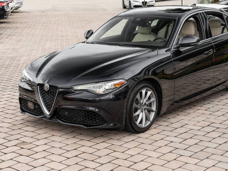 2023 Alfa Romeo Giulia Ti Lusso