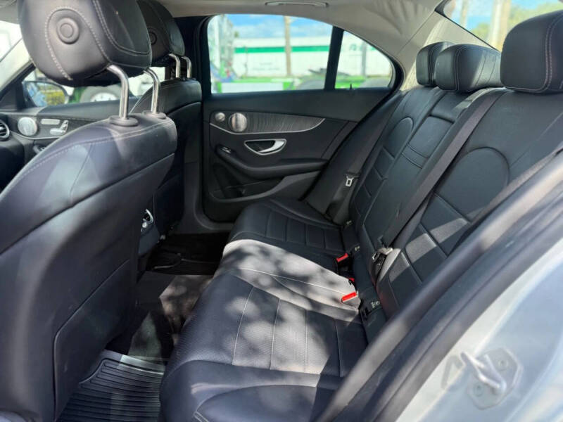 2016 Mercedes-Benz C-Class