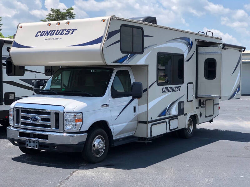 2019 Gulfstream Conquest 6220