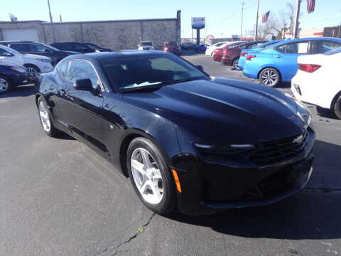 2021 Chevrolet Camaro for sale at ROSE AUTOMOTIVE in Hamilton OH