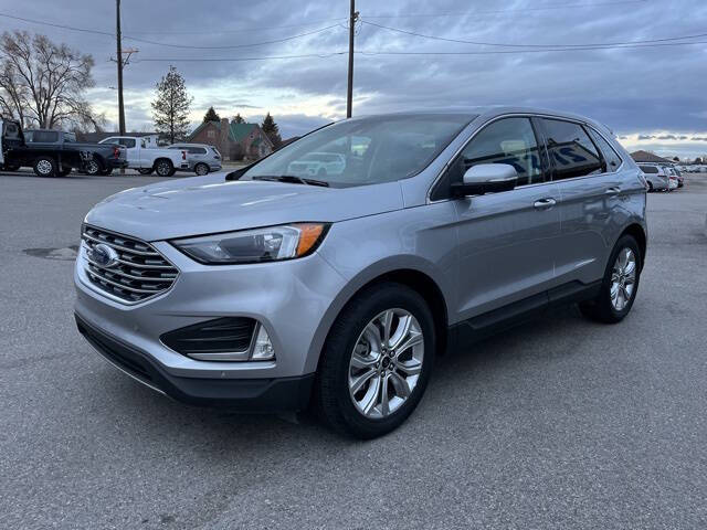 2024 Ford Edge Titanium