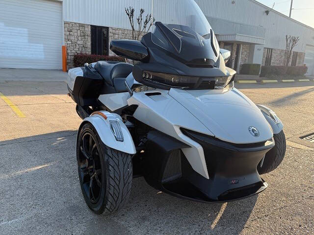 2021 Can-Am Spyder RT