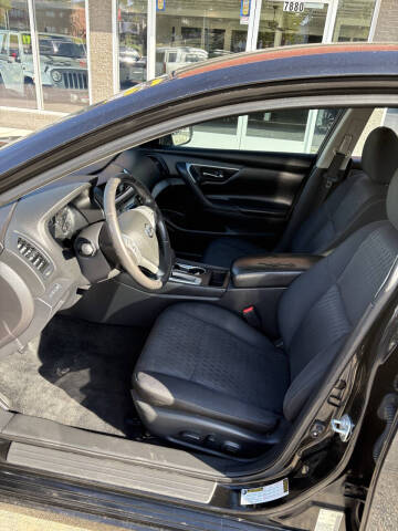 2017 Nissan Altima 2.5 SV