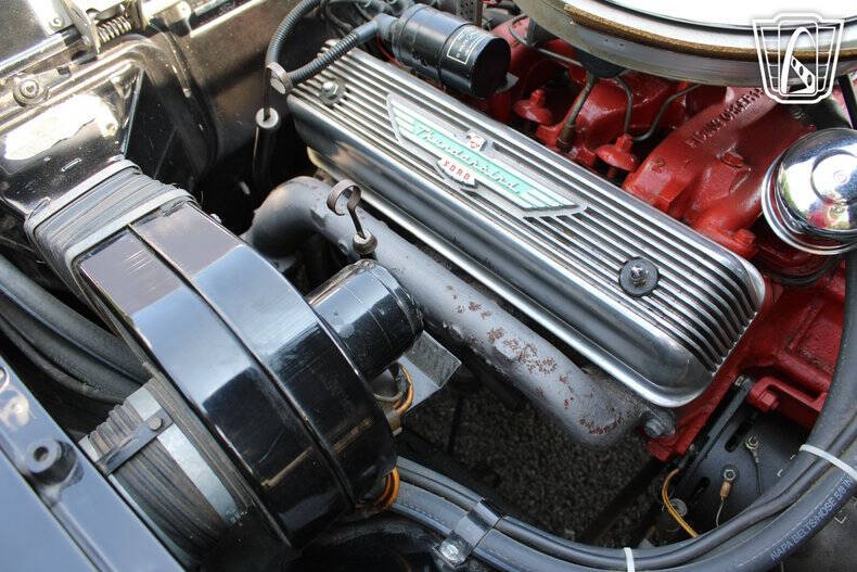 1956 Ford Thunderbird