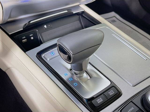 2018 Genesis G80