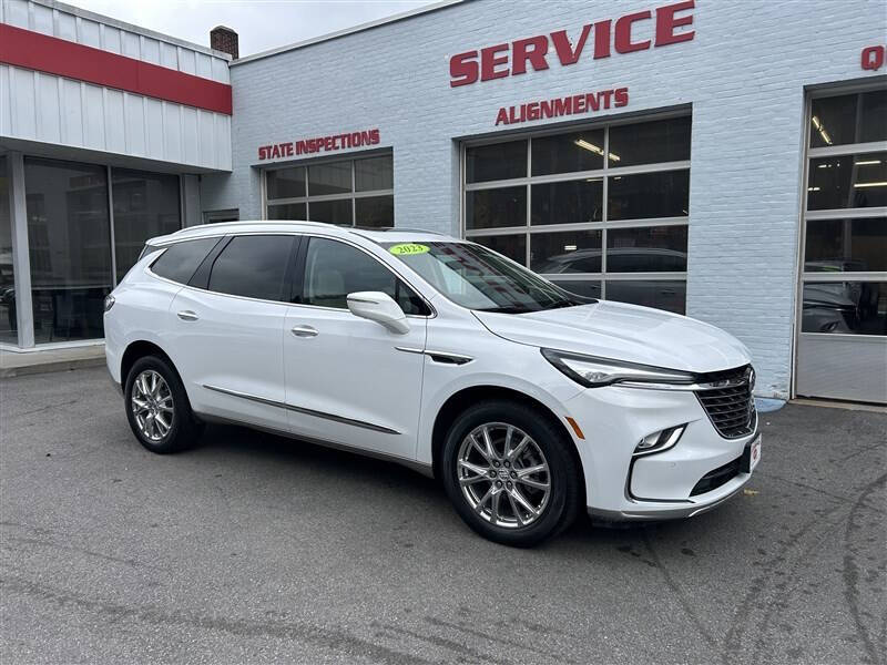 2023 Buick Enclave Premium