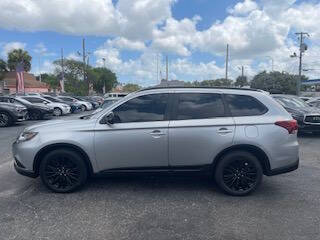 2020 Mitsubishi Outlander LE