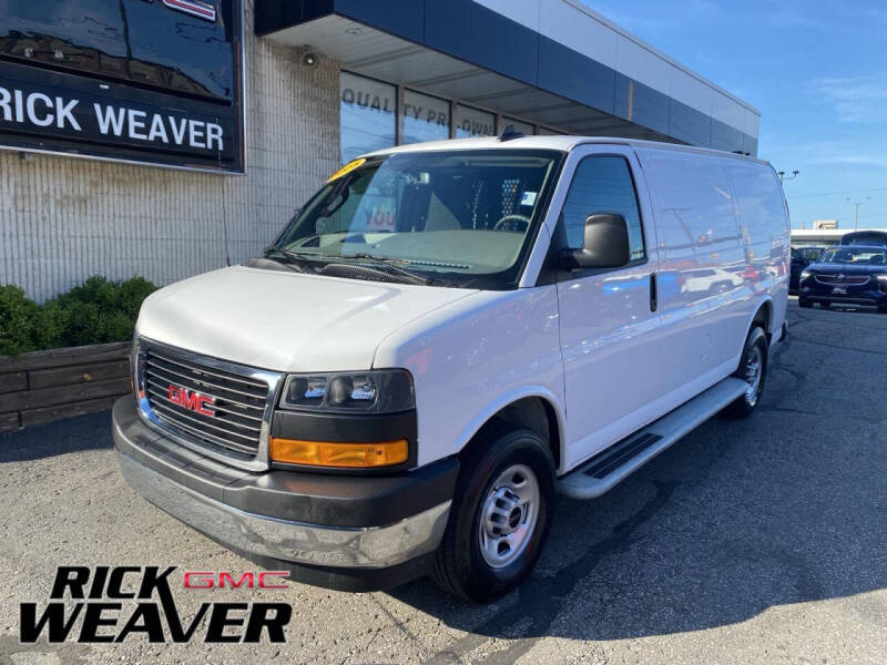 2025 GMC Savana 2500