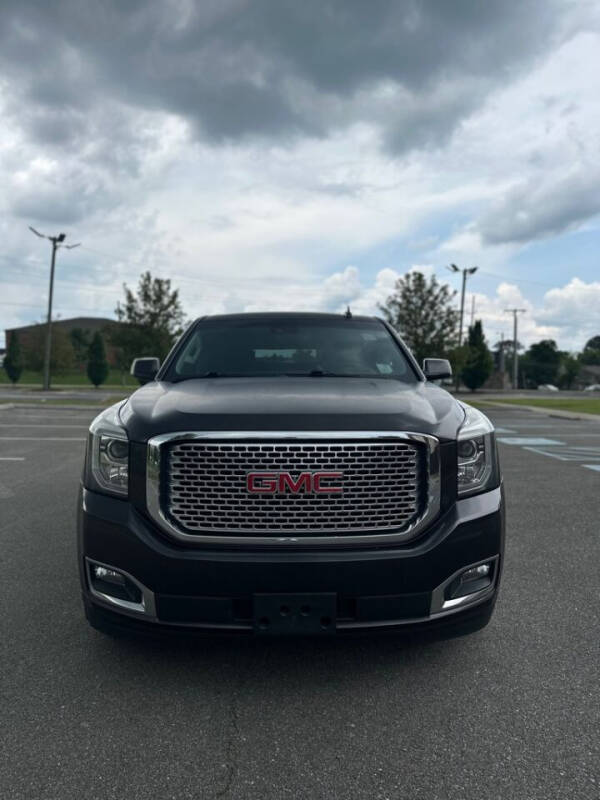 2017 GMC Yukon XL Denali