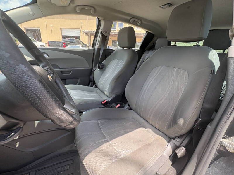 2013 Chevrolet Sonic LT Auto