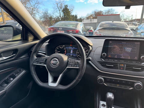 2020 Nissan Altima 2.5 SR