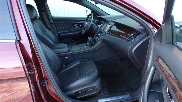 2015 Ford Taurus Limited