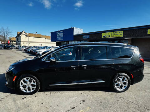 2017 Chrysler Pacifica Limited
