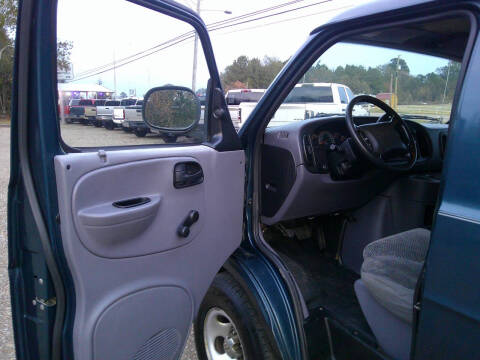 2000 Dodge Ram Van 1500