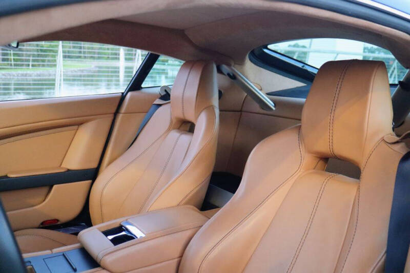 2009 Aston Martin V8 Vantage
