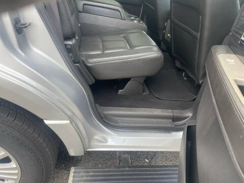 2010 Lincoln Navigator