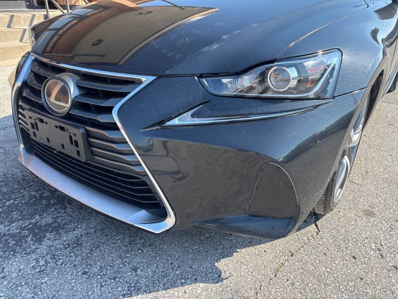 2018 Lexus IS 300