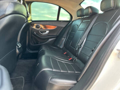 2017 Mercedes-Benz C-Class C 300