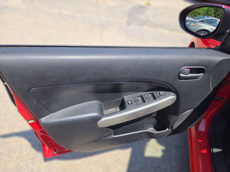 2013 Mazda MAZDA2 Sport