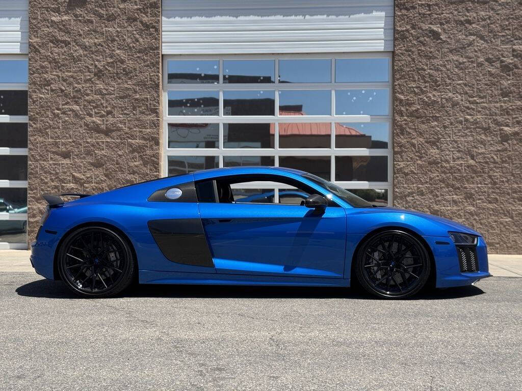 2017 Audi R8 3