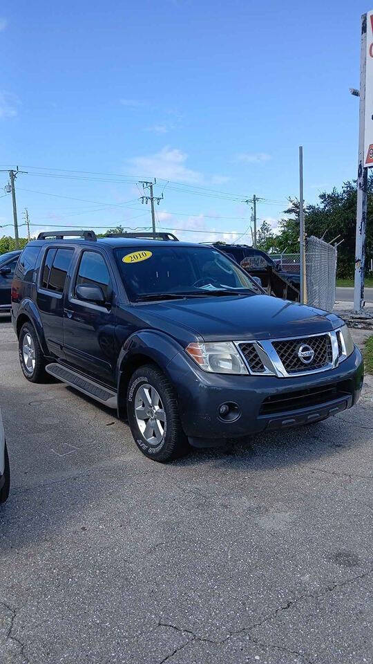 2010 Nissan Pathfinder for sale at OUT SHINE AUTO SALES LLC in Port Charlotte, FL